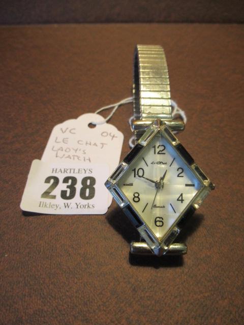 LADIES LE CHAT WATCH Image