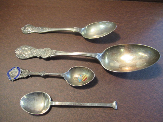 MANCHESTER BULLDOG AND DOG SHOW SILVER SPOONS AND TWO SIMILAR Image