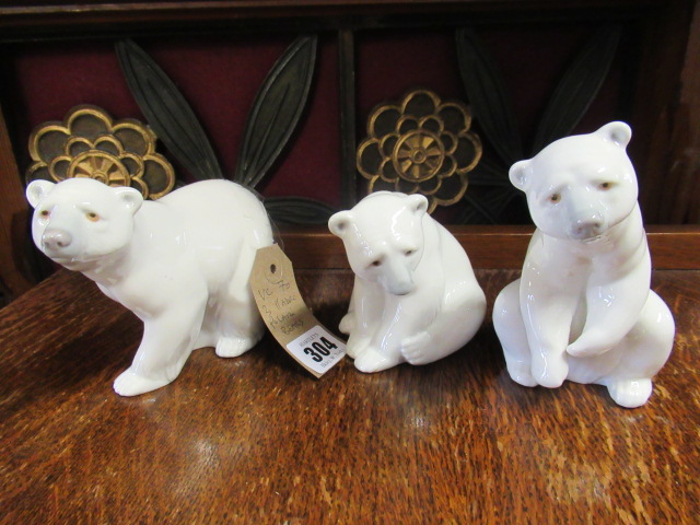 THREE LLADRO POLAR BEARS Image