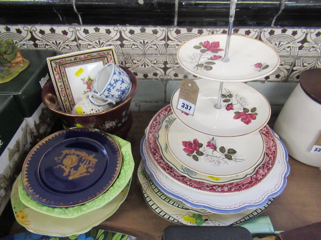 QUANTITY OF PLATES AND CERAMICS ETC Image