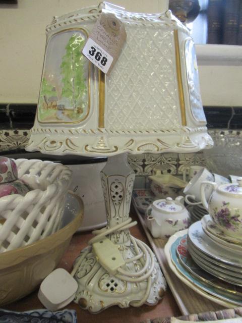 CERAMIC TABLE LAMP Image