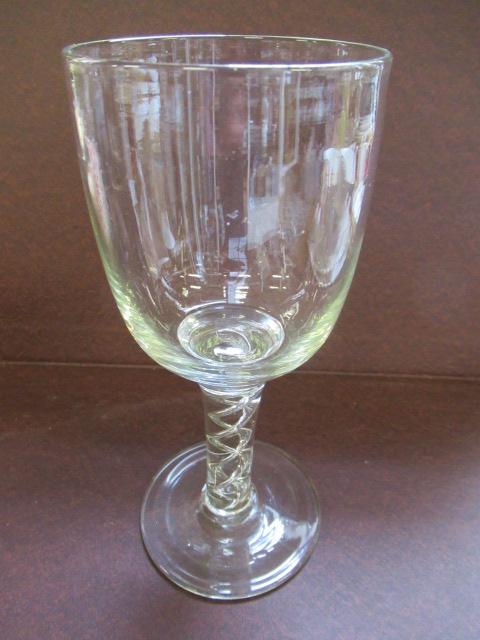 AIR TWIST WINE GLASS Image