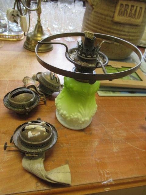 OIL LAMP AND PARTS Image