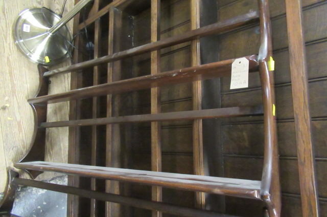 MAHOGANY PLATE RACK Image