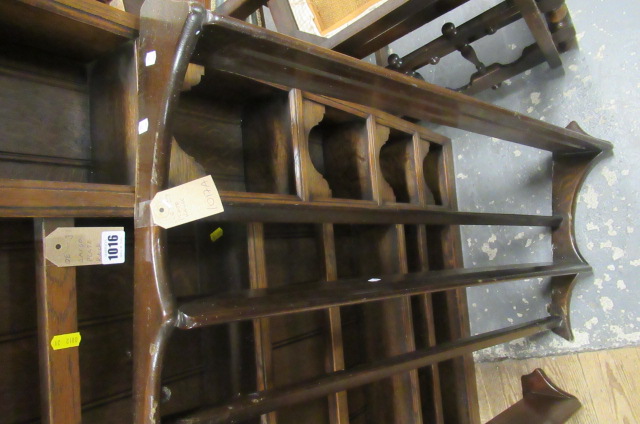 MAHOGANY PLATE RACK Image