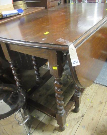 BARLEY TWIST DROP LEAF OAK TABLE Image