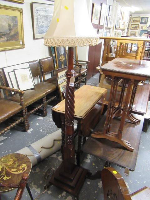 MAHOGANY STANDARD LAMP Image