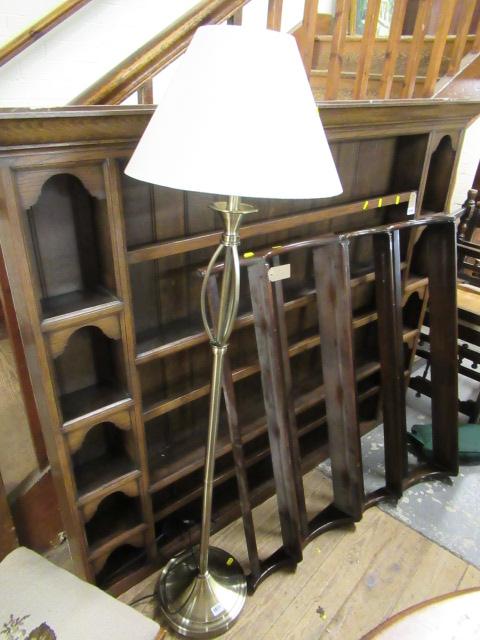 MODERN METAL STANDARD LAMP Image
