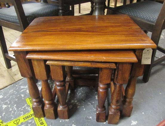 NEST OF TABLES Image