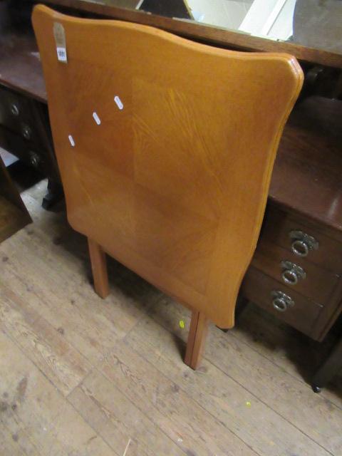 SMALL FOLDING TABLE Image