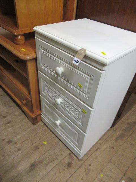 WHITE THREE DRAWER UNIT Image