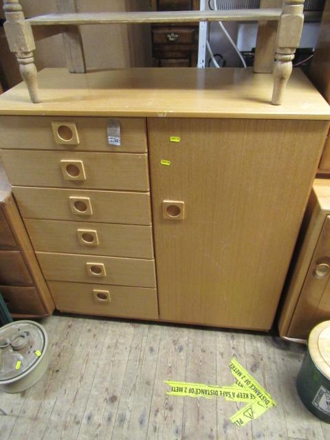 SCHRIEBER WALL UNIT Image