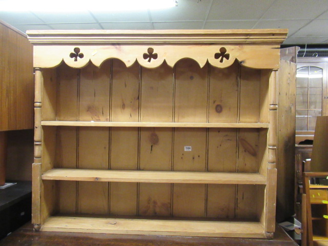 PINE SHELF UNIT Image