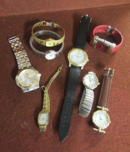 BOX OF WATCHES Image