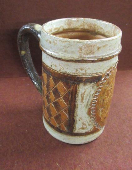 REPRODUCTION SALTGLAZED KING GEORGE MUG Image