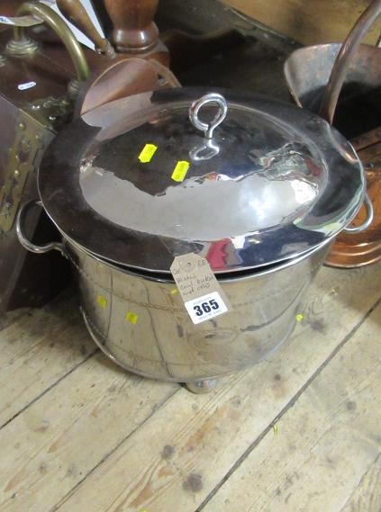 METAL COAL BUCKET AND CASH BOX ETC  Image
