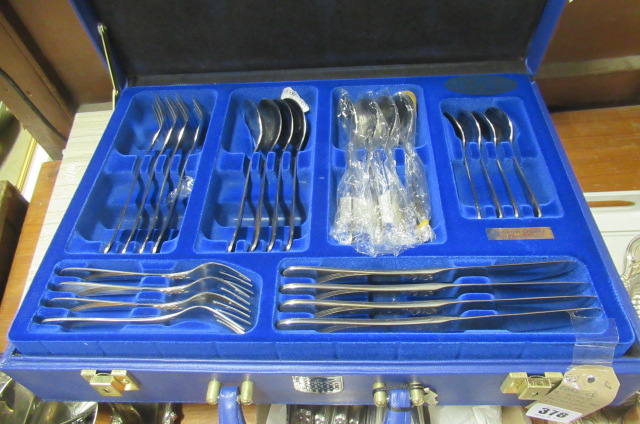 CASE OF STAINLESS STEEL CUTLERY BY ARBROATH AND TURNBURY Image