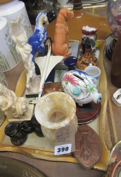 TRAY OF MISCELLANEOUS ITEMS INCLUDING CONCORDE Image