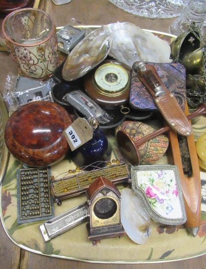 TRAY OF COLLECTABLES Image