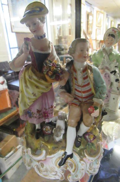 CONTINENTAL PORCELAIN FLOWER SELLER GROUP Image
