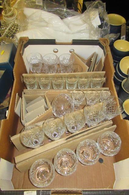 BOX OF CRYSTAL   GLASS AND LINEN Image
