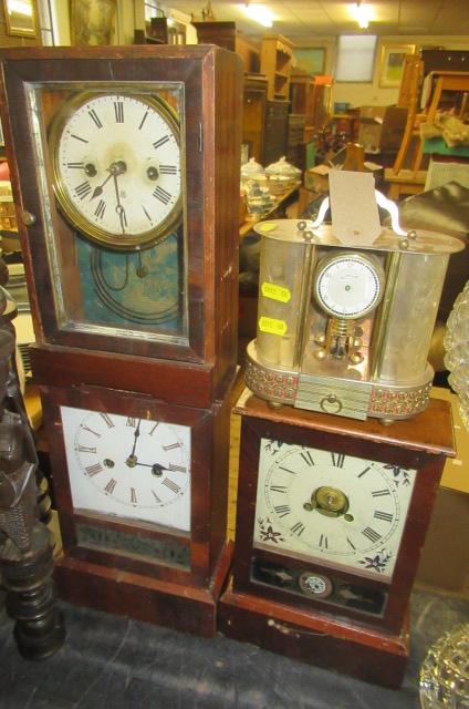 FOUR VINTAGE CLOCKS Image