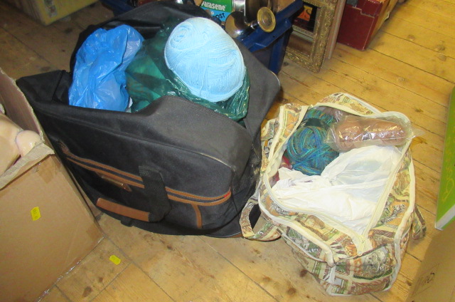 BAG OF KNITTING ITEMS Image