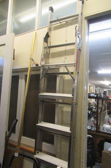 PAIR OF ALUMINIUM STEP LADDERS Image