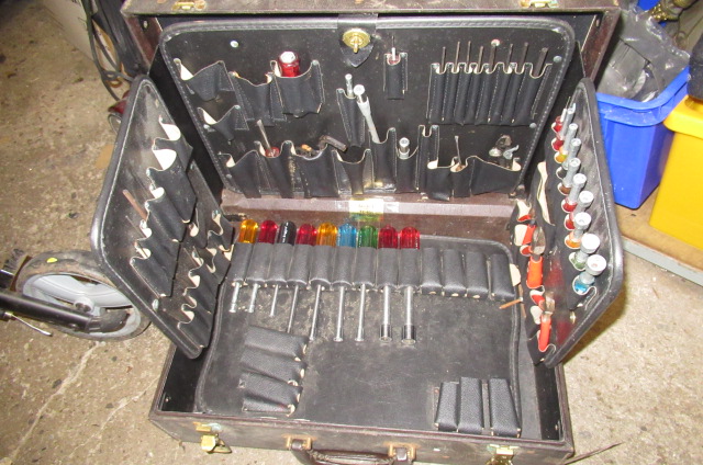 VINTAGE TOOL CASE AND CONTENTS Image