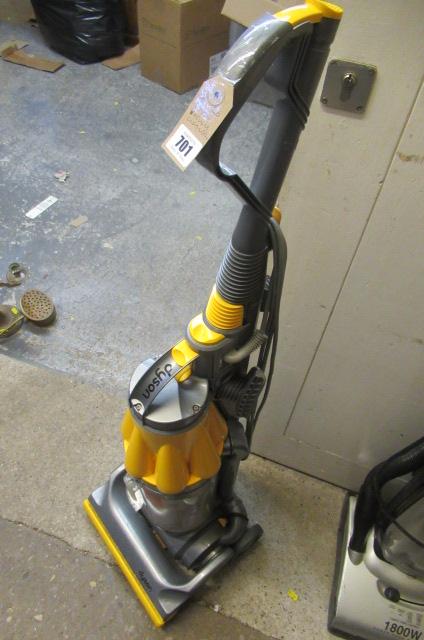 DYSON VACUUM CLEANER Image