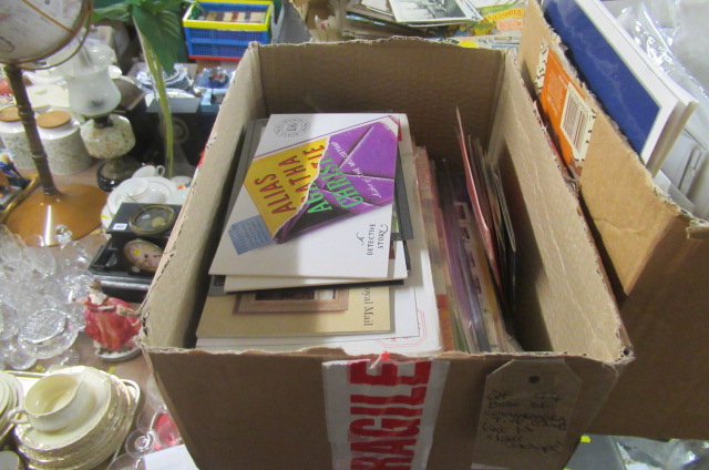 BOX OF COMMEMORATIVE STAMPS INCLUDING FIRST CLASS Image