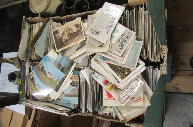LARGE BOX OF POSTCARDS Image