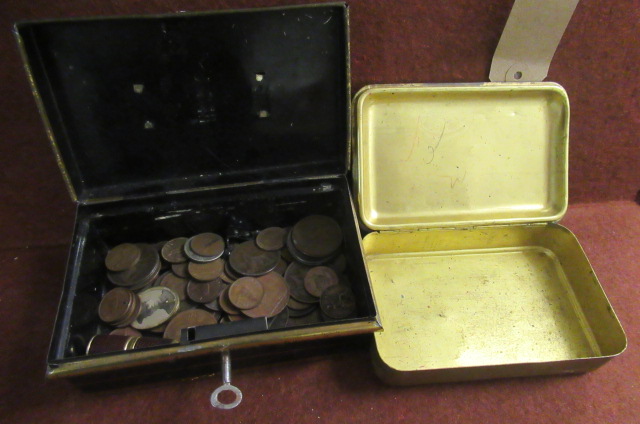 WW1 XMAS TIN AND TIN OF COINS Image