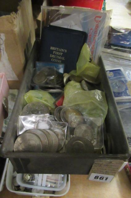 QUANTITY OF COIN SETS  CROWNS AND OTHER BRITISH COINAGE Image