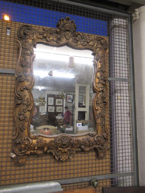 GILT FRAMED MIRROR Image