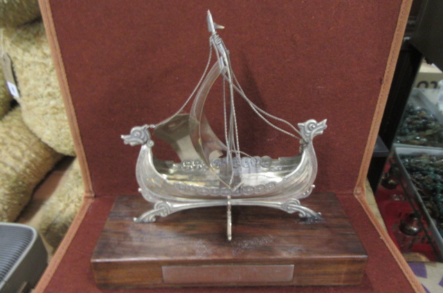 830 STANDARD SILVER VIKING SHIP WITH PRESENTATION INSCRIPTION Image