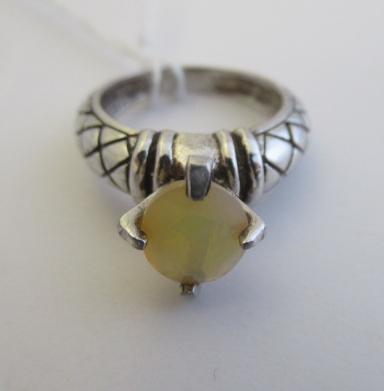 ETHIOPIAN OPAL STERLING SILVER RING Image