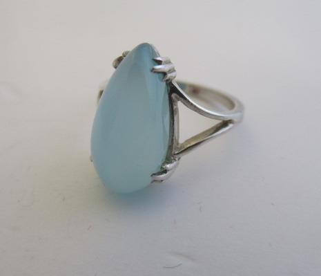 BLUE CHALCEDONY STERLING SILVER RING Image
