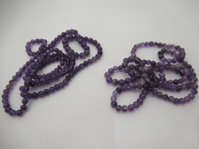 TWO ZAMBIAN AMETHYST NECKLACES Image
