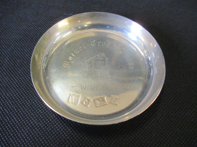 BOXED SILVER COMMEMORATIVE DISH Image