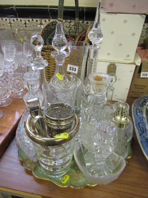 TRAY OF GLASS INCLUDING DECANTERS Image