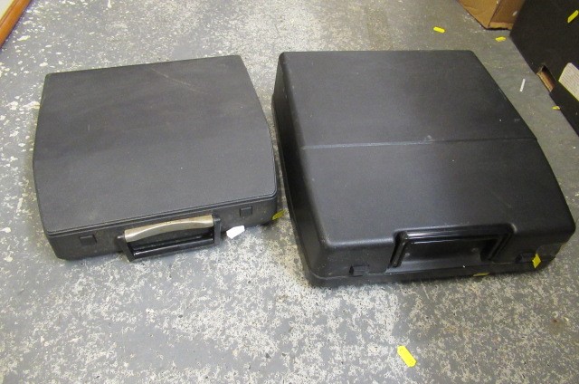 SILVER REED 500 MANUAL TYPEWRITER AND AN ADLER TIPPA MANUAL TYPEWRITER Image