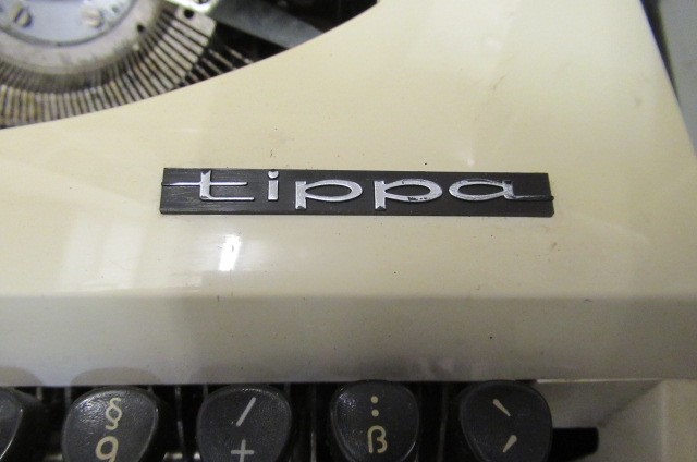 SILVER REED 500 MANUAL TYPEWRITER AND AN ADLER TIPPA MANUAL TYPEWRITER Image