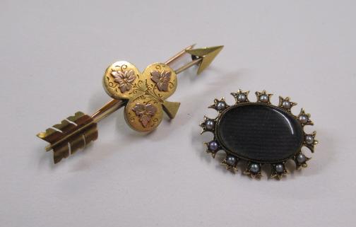 TWO UNMARKED VICTORIAN BROOCHES Image