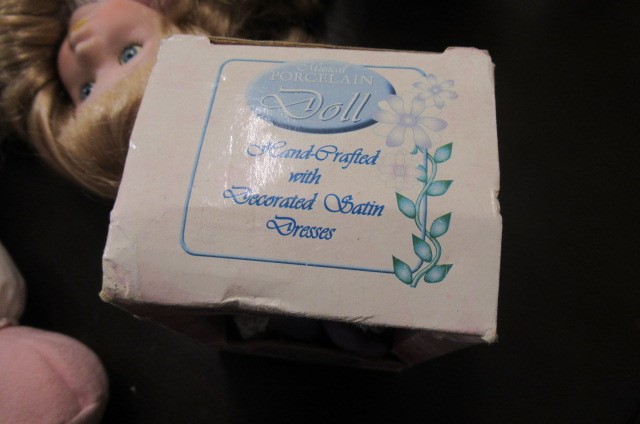 FOUR MODERN DOLLS Image