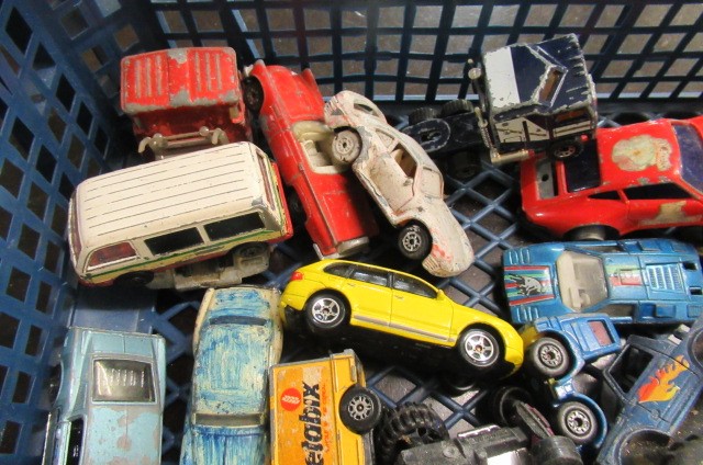 BOX OF PLAYWORN DIECAST ETC Image