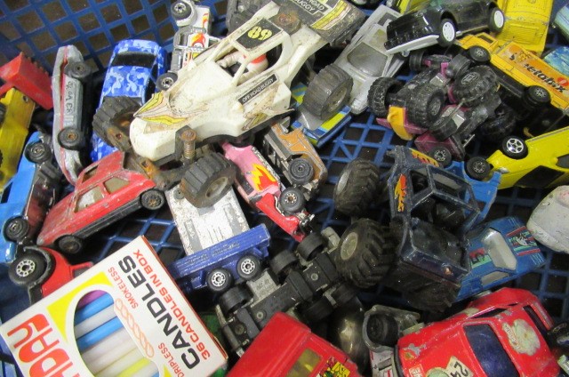 BOX OF PLAYWORN DIECAST ETC Image