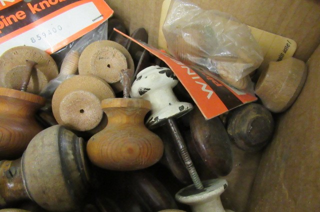 TWO BOXES OF VINTAGE GLASS AND OTHER DOOR HANDLES Image