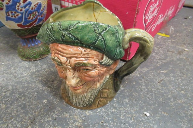 BOX OF CERAMICS AND GLASS ETC Image