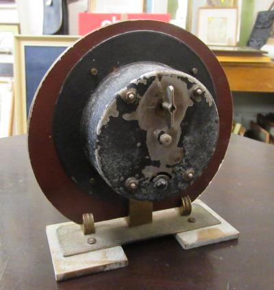 SMITHS WIND UP MANTEL CLOCK Image